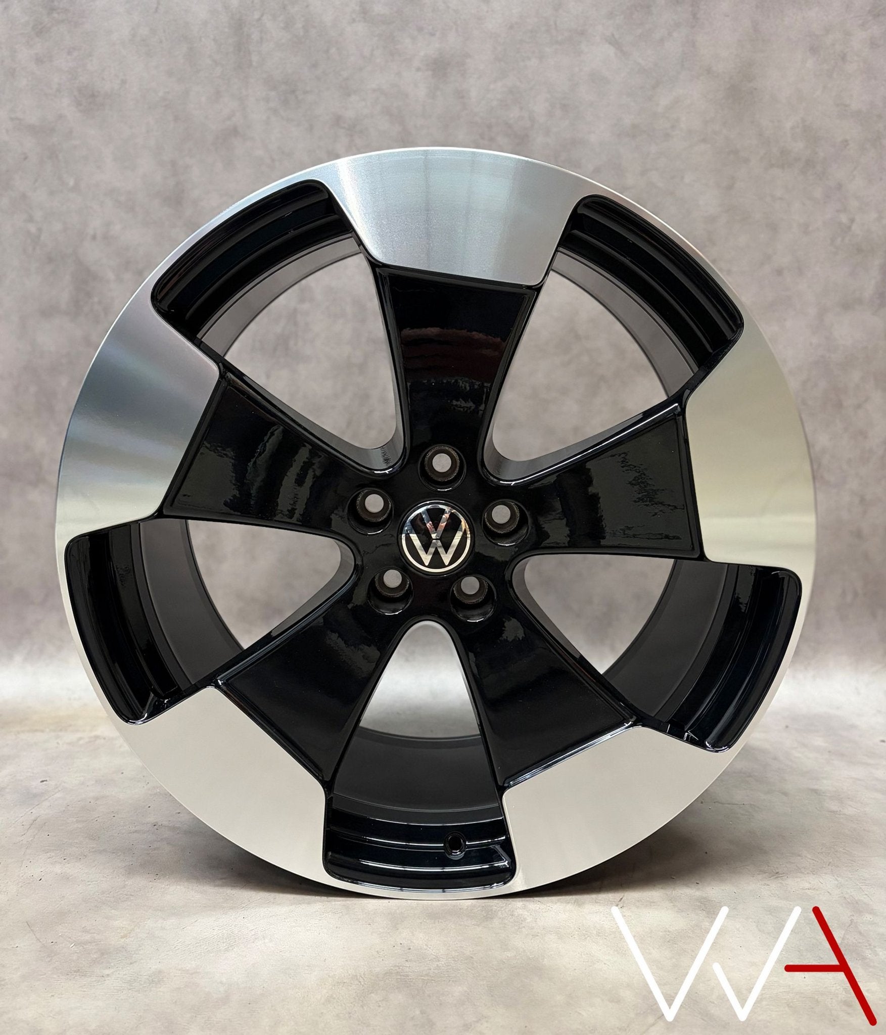 21'' Volkswagen ID.Buzz ''Bromberg'' Velg achter 1T3601025S, Auto-onderdelen, Banden en Velgen, Gebruikt, Velg(en), -, -