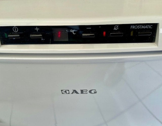 AEG diepvries tafelmodel, Elektronische apparatuur, Ophalen, 60 cm of meer, Met aparte vriezer, Zo goed als nieuw