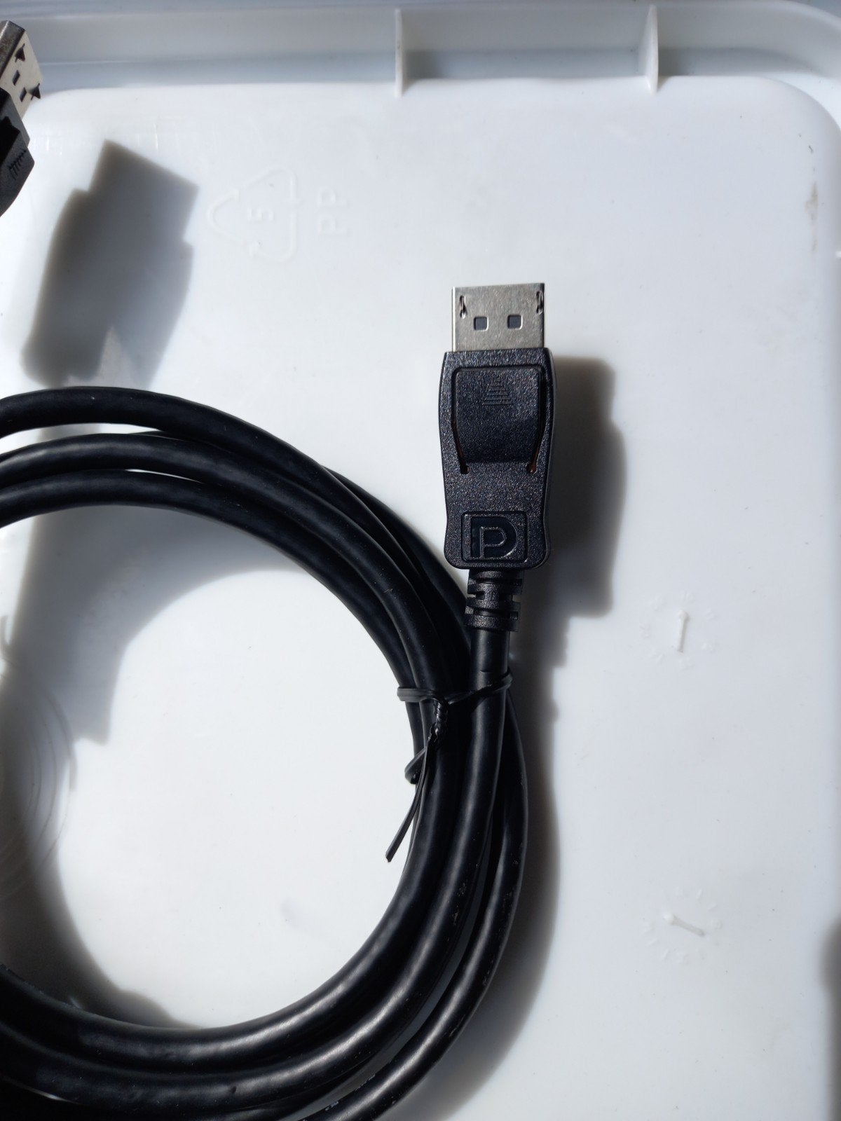 cable display port 1m80 long neuf, Informatique & Logiciels, Enlèvement