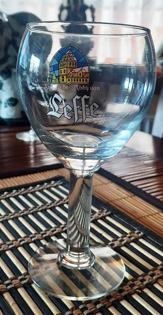Verre à Leffe 33 cl - Abbaye de Leffe, Collections, Marques de bière, Enlèvement, Comme neuf, Verre ou Verres, Leffe