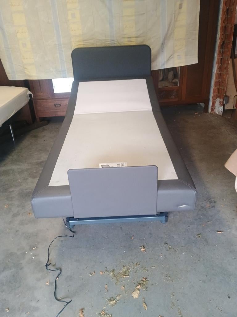 Ziekenhuis bed luxe uitvoering, Tuin en Terras, Ophalen