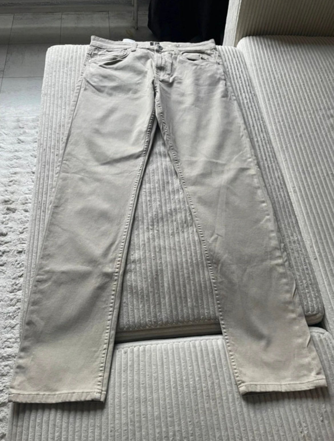Jean beige clair écru – coupe droite, Vêtements | Hommes, Pantalons, Enlèvement ou Envoi, Comme neuf, Taille 48/50 (M), Beige
