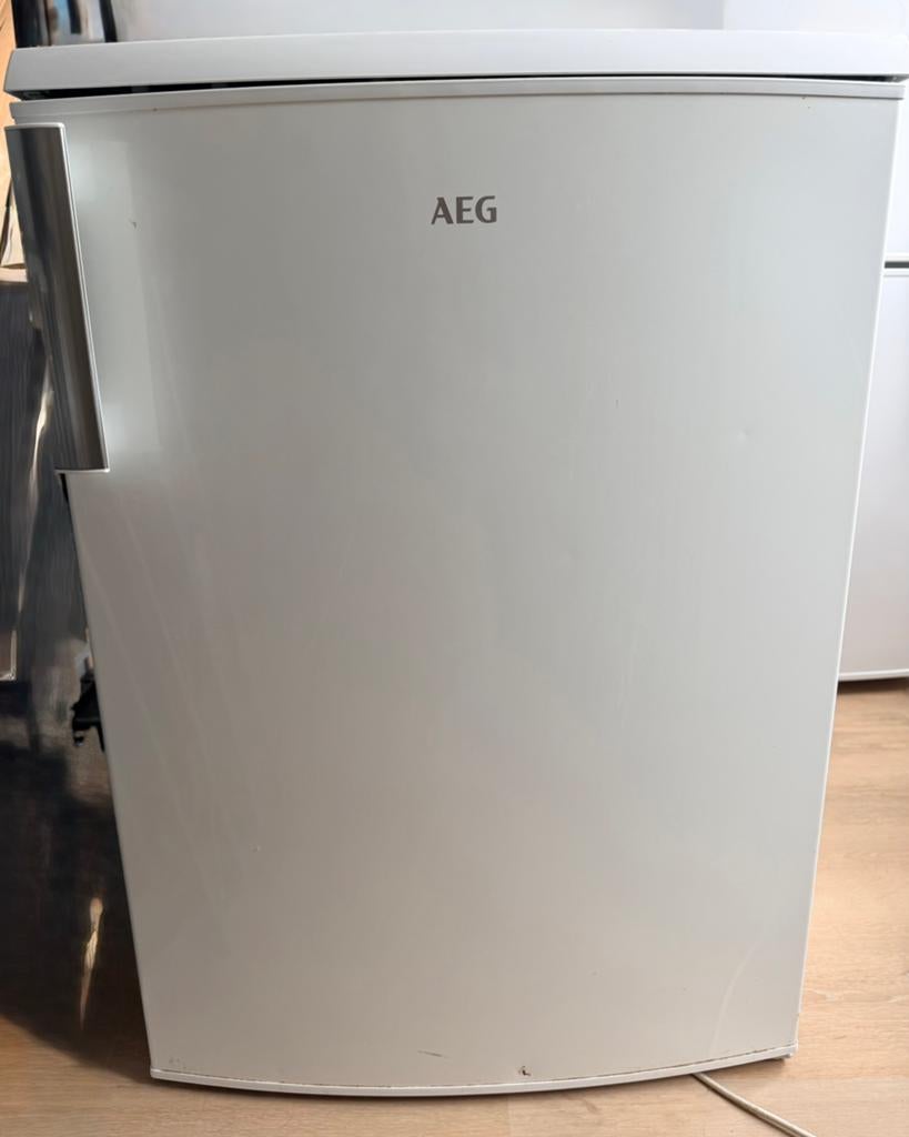 Réfrigérateur AEG, Electroménager, Avec compartiment congélateur, 85 à 120 cm, Enlèvement, Utilisé