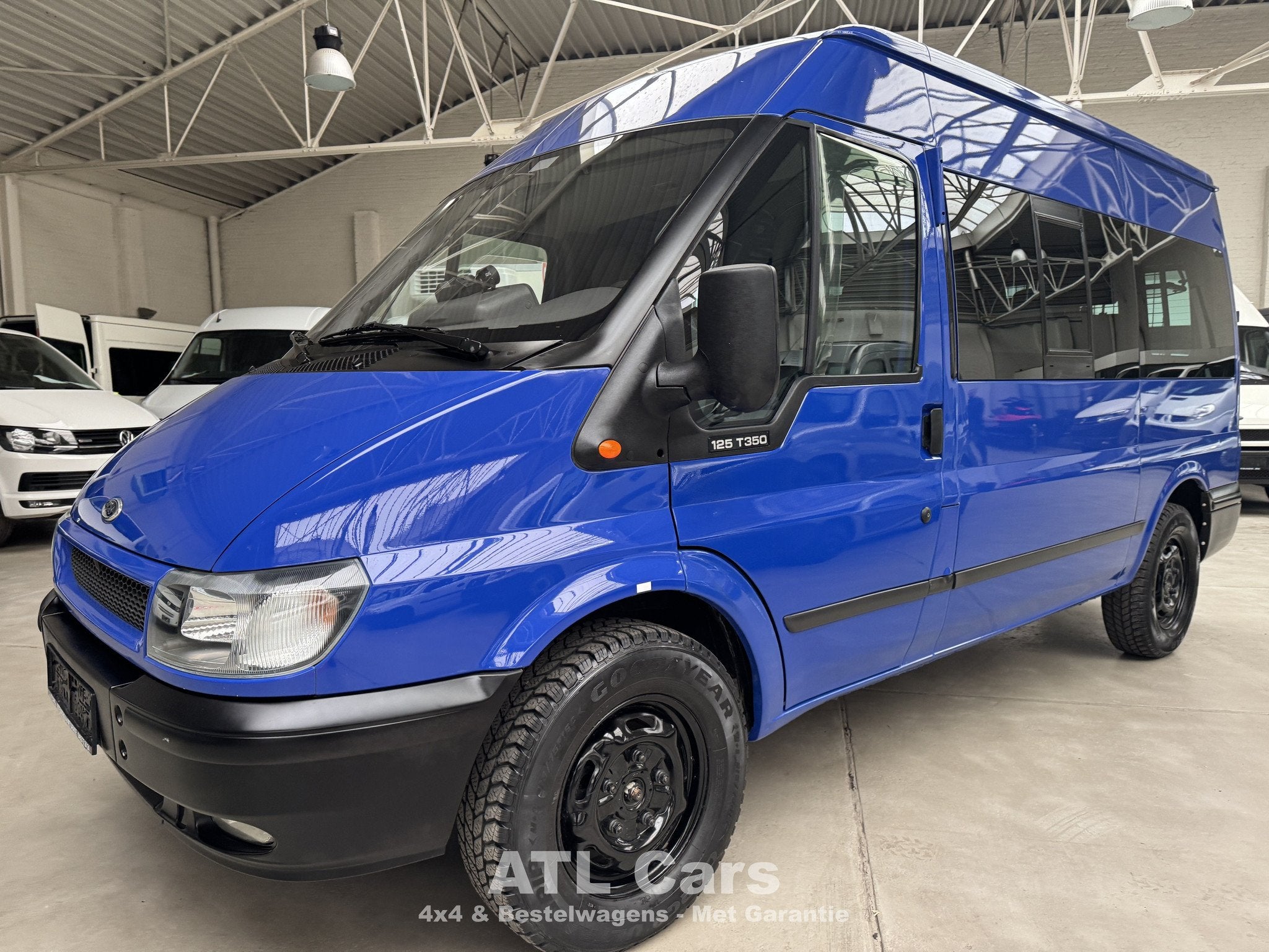 Ford Transit 2.4 D | !103.000km! | WEBASTO | 8+1 | AIRCO, Auto's, 4 deurs, Gebruikt, Blauw, 9 zetels