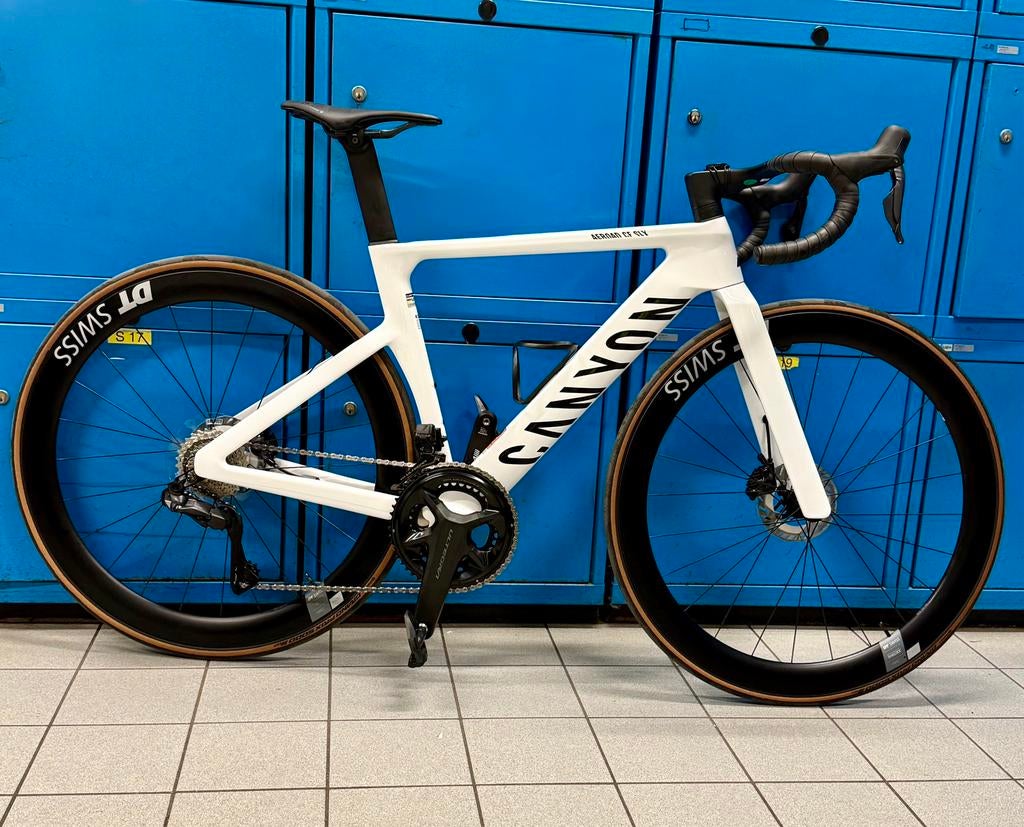 Canyon Aeroad CF SLX 8 Di2 2025, Fietsen en Brommers, Carbon, 49 tot 53 cm, Zo goed als nieuw, 15 tot 20 versnellingen