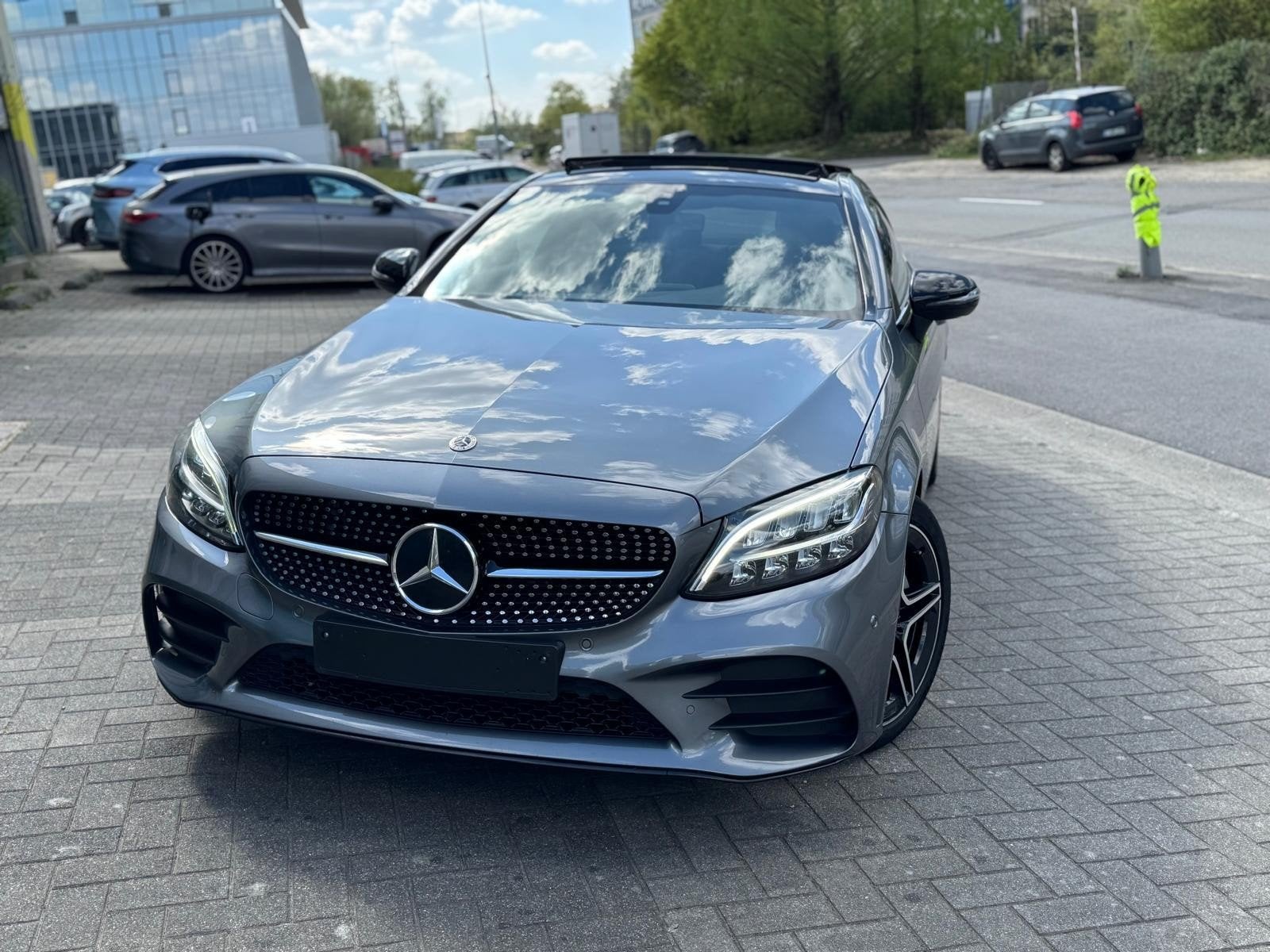 C220d. Coupe. 
AMG PAKKET 
8-2022, Auto's, Particulier, Te koop