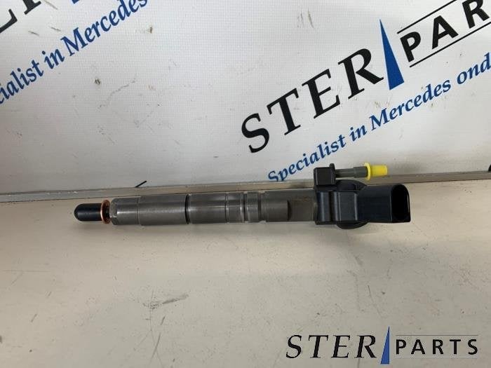 Injecteur (diesel) d'un Mercedes E-Klasse, 3 mois de garantie, Utilisé, -, -