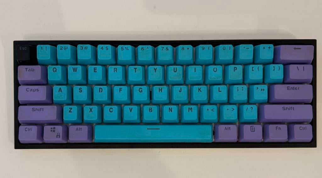 Ducky One 2 Mini RGB Gaming Keyboard 60%, Informatique & Logiciels, Claviers, Clavier gamer, Enlèvement ou Envoi, Filaire, Autres dispositions