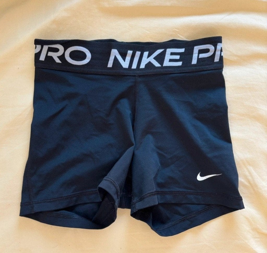 Nike Pro Short, Nike, Ophalen of Verzenden, Zo goed als nieuw, Overige sporten