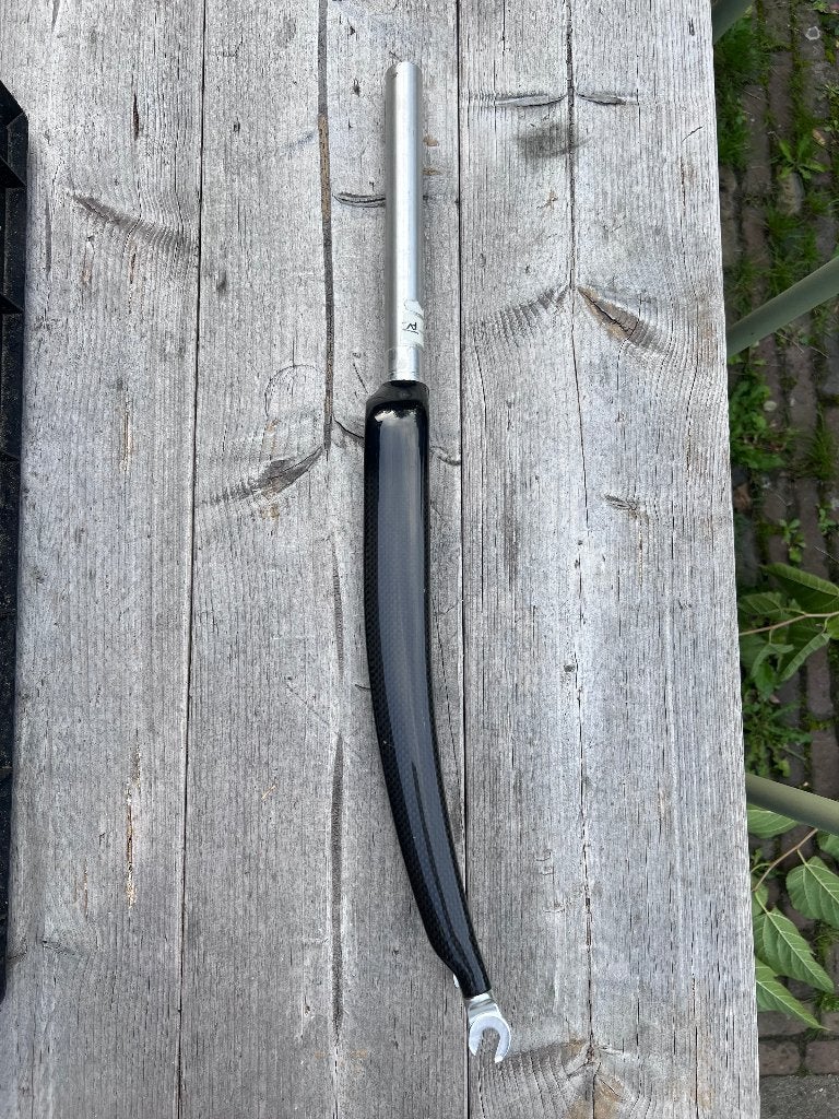 Fourche avant NOS Carbon 1" (Merckx), Enlèvement ou Envoi, Onbekend, Fourche avant, Comme neuf