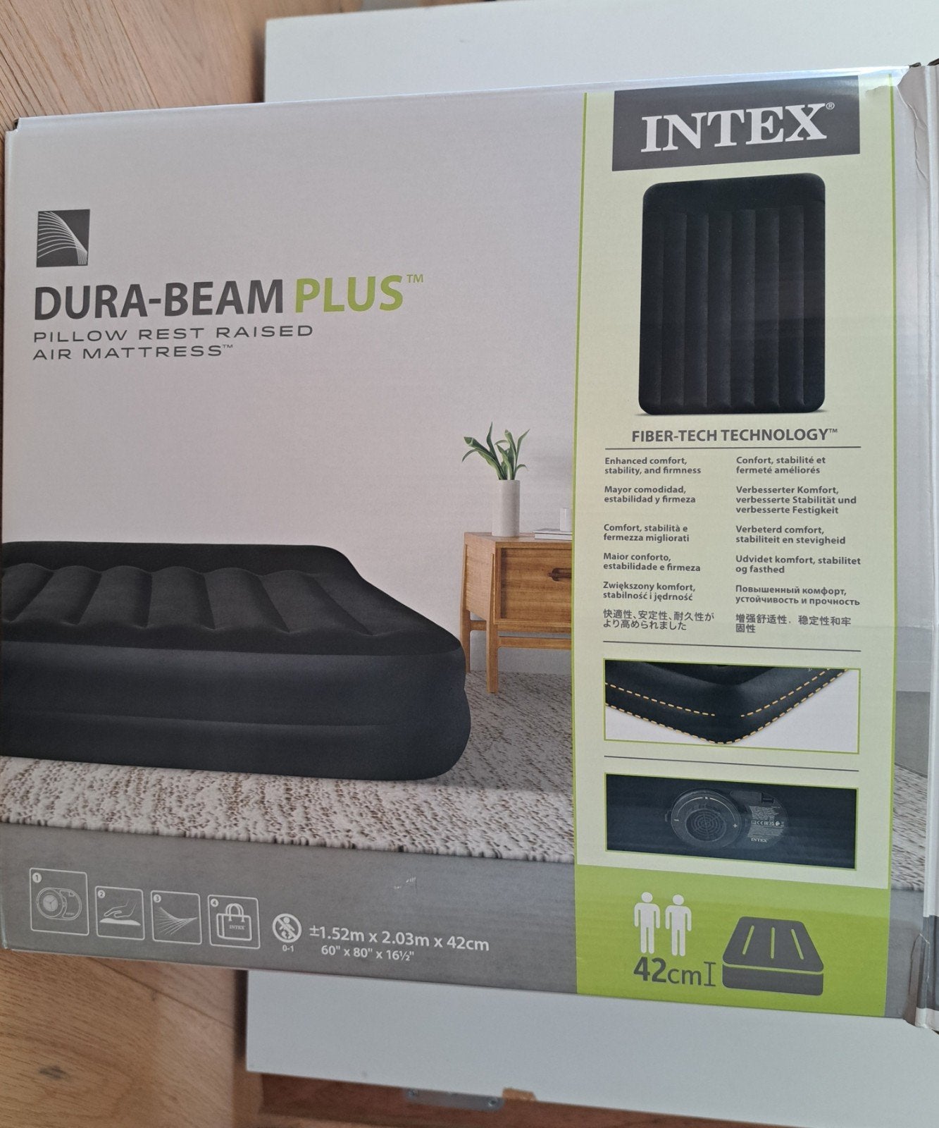 intex luchtmatras 2 personen, Caravans en Kamperen, Ophalen, Ingebouwde pomp, Zo goed als nieuw, 2-persoons