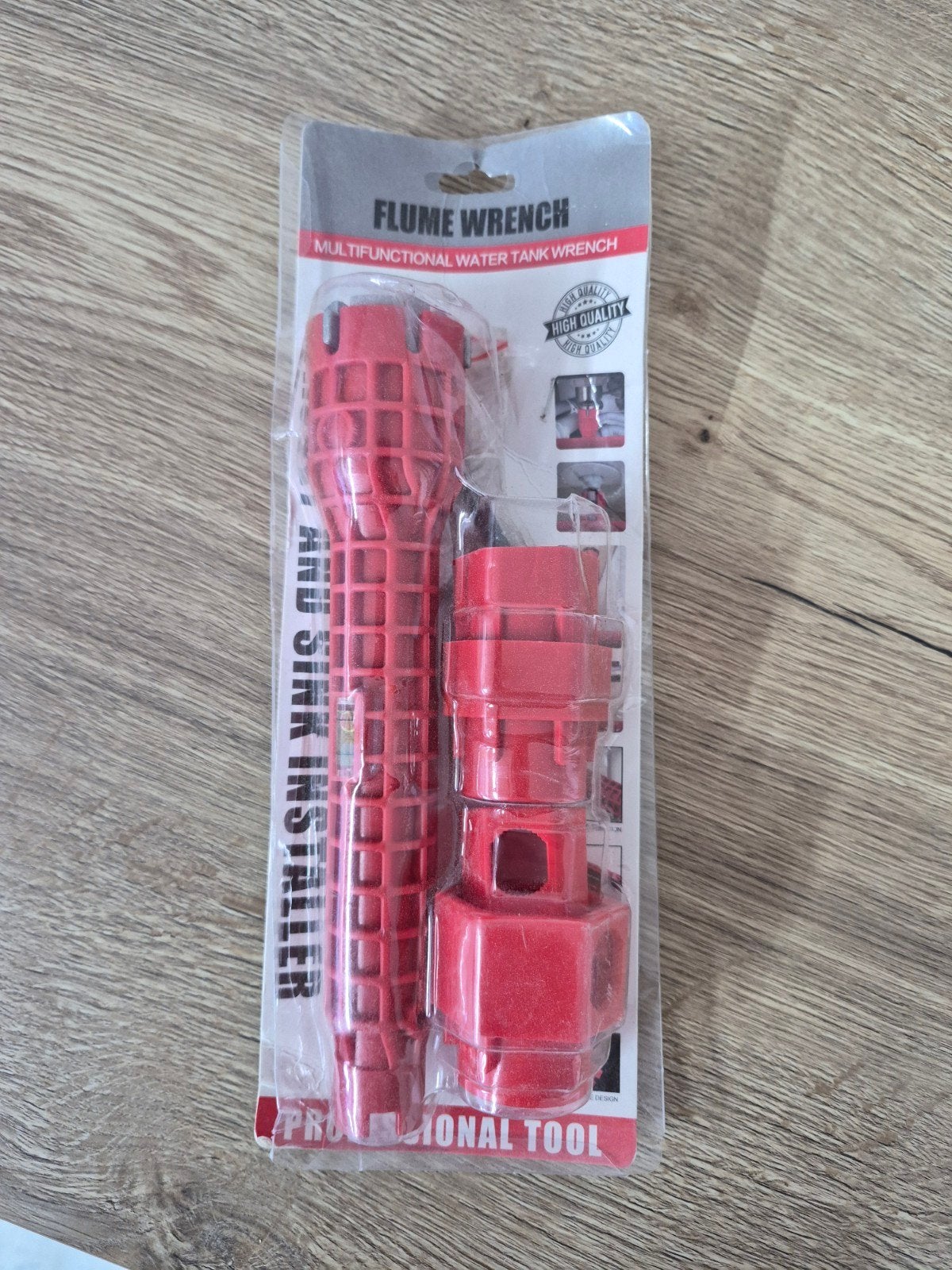 Flume wrench water tank wrench, Enlèvement