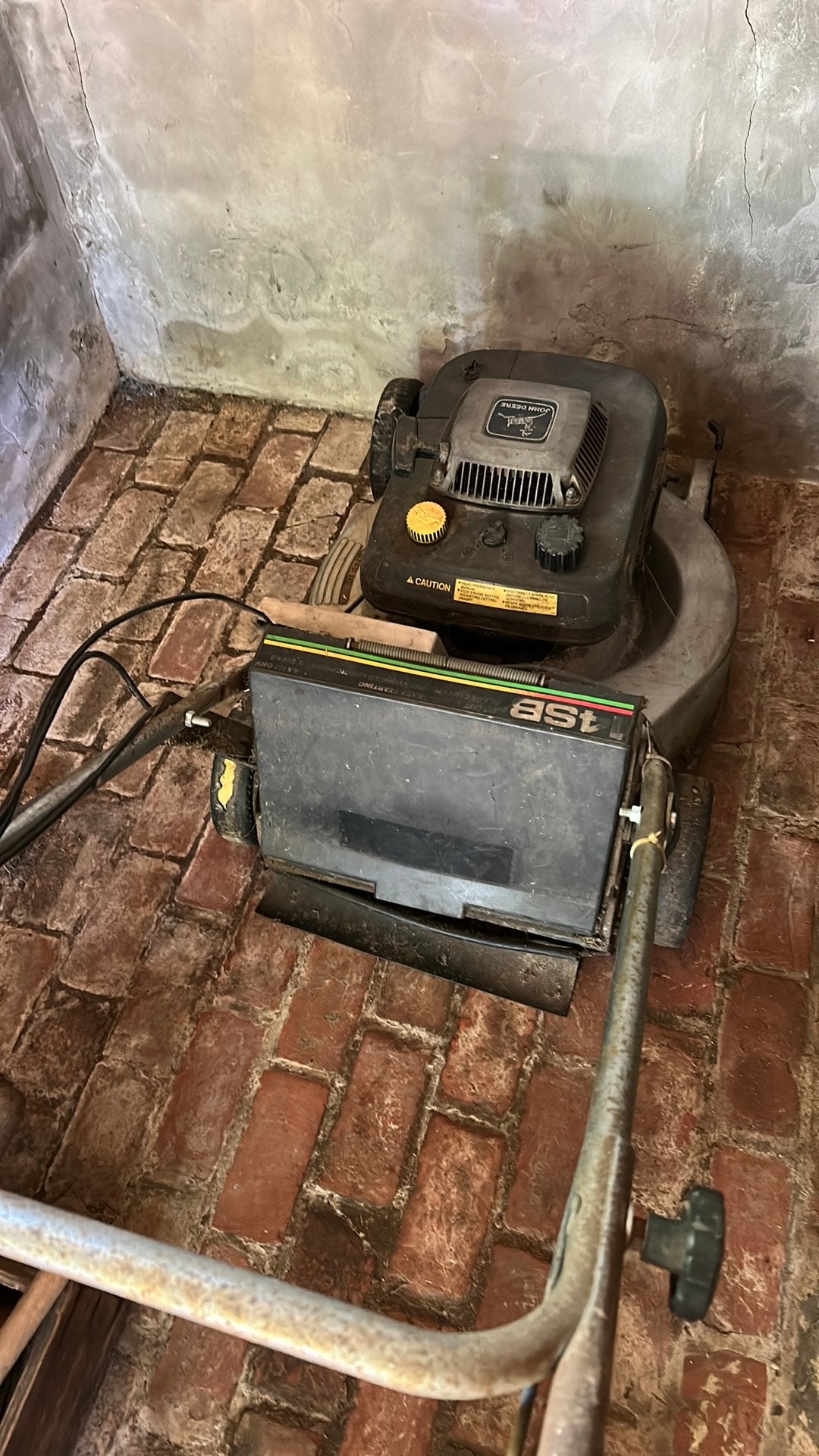 John deere sb14 (voor onderdelen), Jardin & Terrasse, Tondeuses à gazon, Tondeuse rotative, Utilisé, Sac de ramassage, Tondeuses à gazon à essence