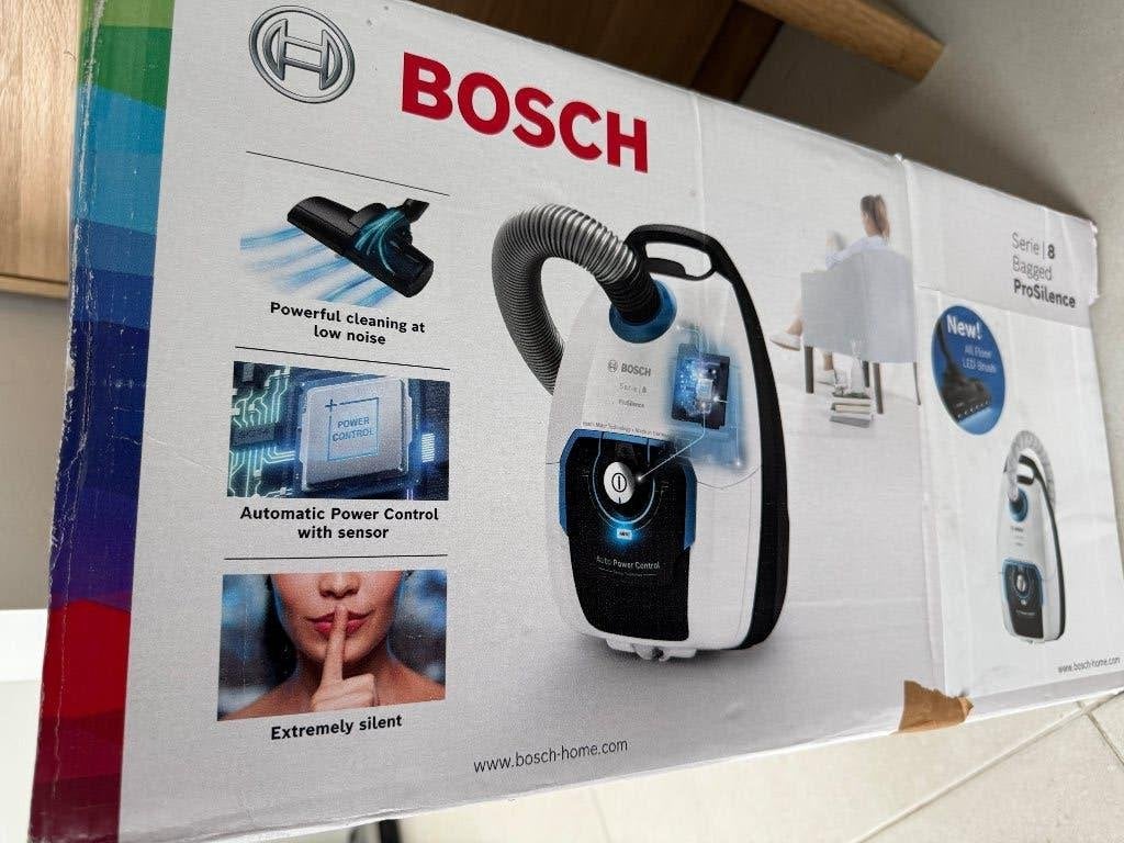 Bosch stofzuiger + stofzuigerzakken, Electroménager, Neuf, Enlèvement ou Envoi, Bosch, Sac à poussière