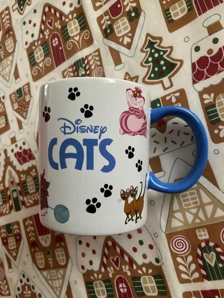 Nieuwe Disneyland mok - Disney Cats, Verzamelen, Ophalen of Verzenden, Nieuw, Servies