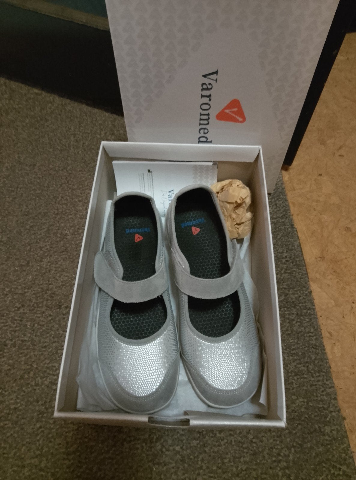 nieuwe schoenen mt 39, Enlèvement, Gris