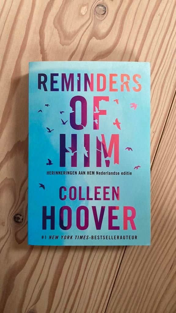 Colleen Hoover - Reminders of him NIEUW, Ophalen of Verzenden, Zo goed als nieuw, Colleen Hoover