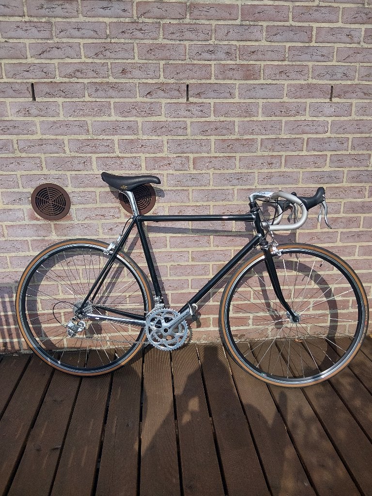 Vélo course vintage cadre acier taille 54-55 totalement neuf, Vélos & Vélomoteurs, Autres marques, Frein sur jante, Enlèvement