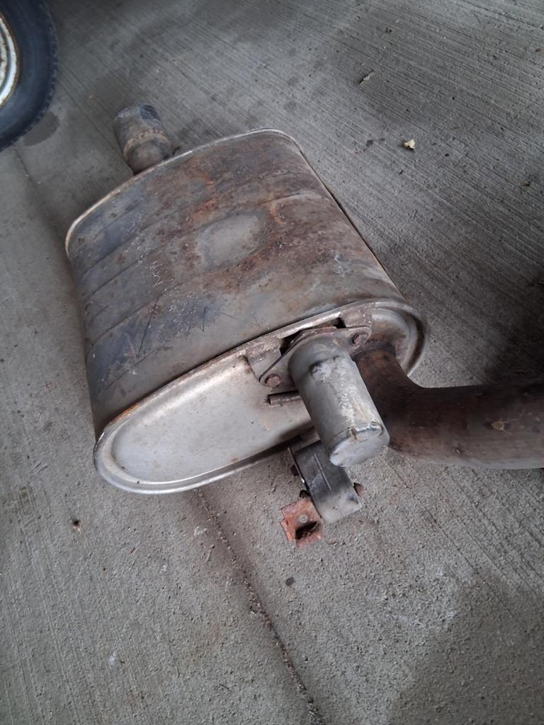 Bmw demper van 528i e39 met klep, Ophalen