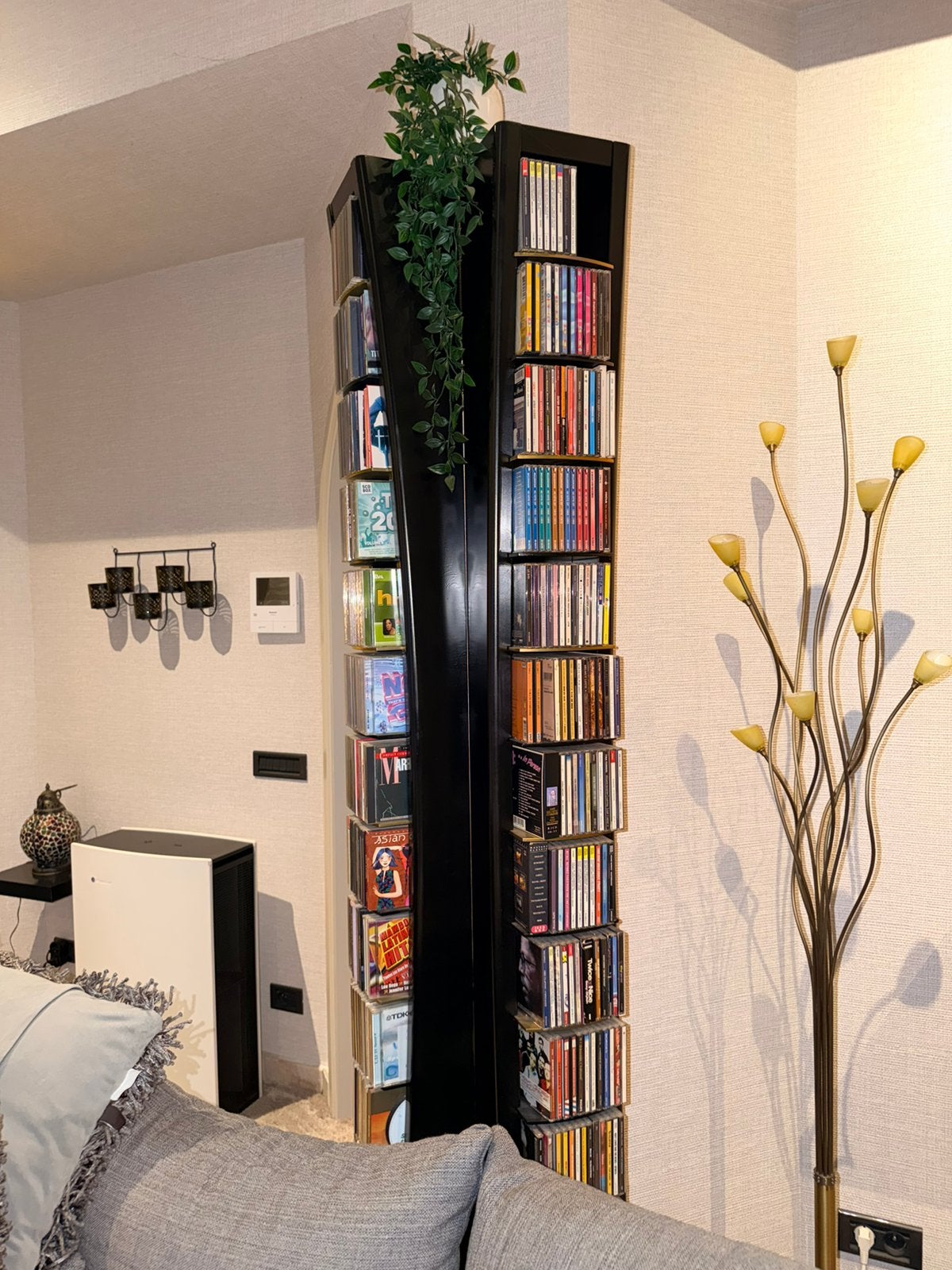 CD toren/rek met 200 + cd’s 2 meter hoog, Ophalen, 150 discs of meer, Zo goed als nieuw, Hout