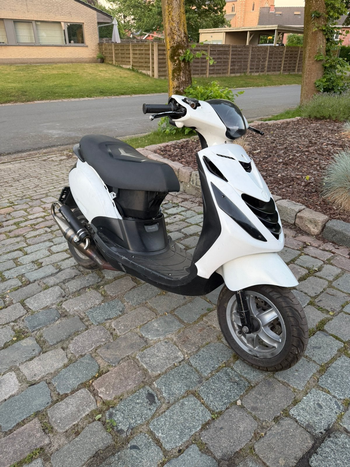 Piaggio zip 2t b klasse 70cc goede staat!, Fietsen en Brommers, Scooters | Piaggio, Zo goed als nieuw, Zip, Ophalen