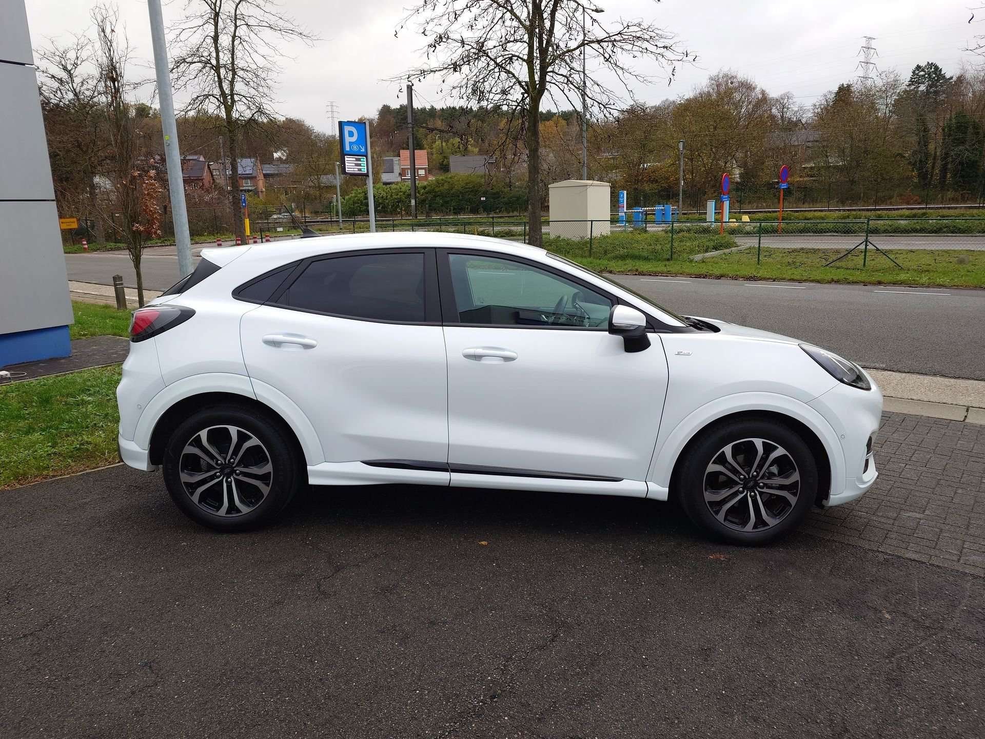 Ford Puma ST-Line Ecoboost mHEV AUTOMAAT *76042 OC0601, Auto's, Automaat, Puma, Wit, 5 deurs