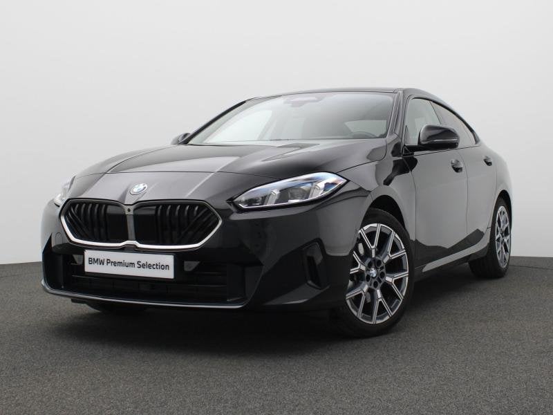BMW 2-Serie NEW MODEL - AUTOMAAT - HARMAN, Autos, BMW, Euro 6, 156 ch, Noir, 5 portes