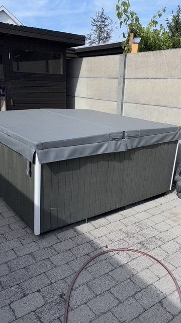 jacuzzi, Ophalen, Gebruikt, Vast