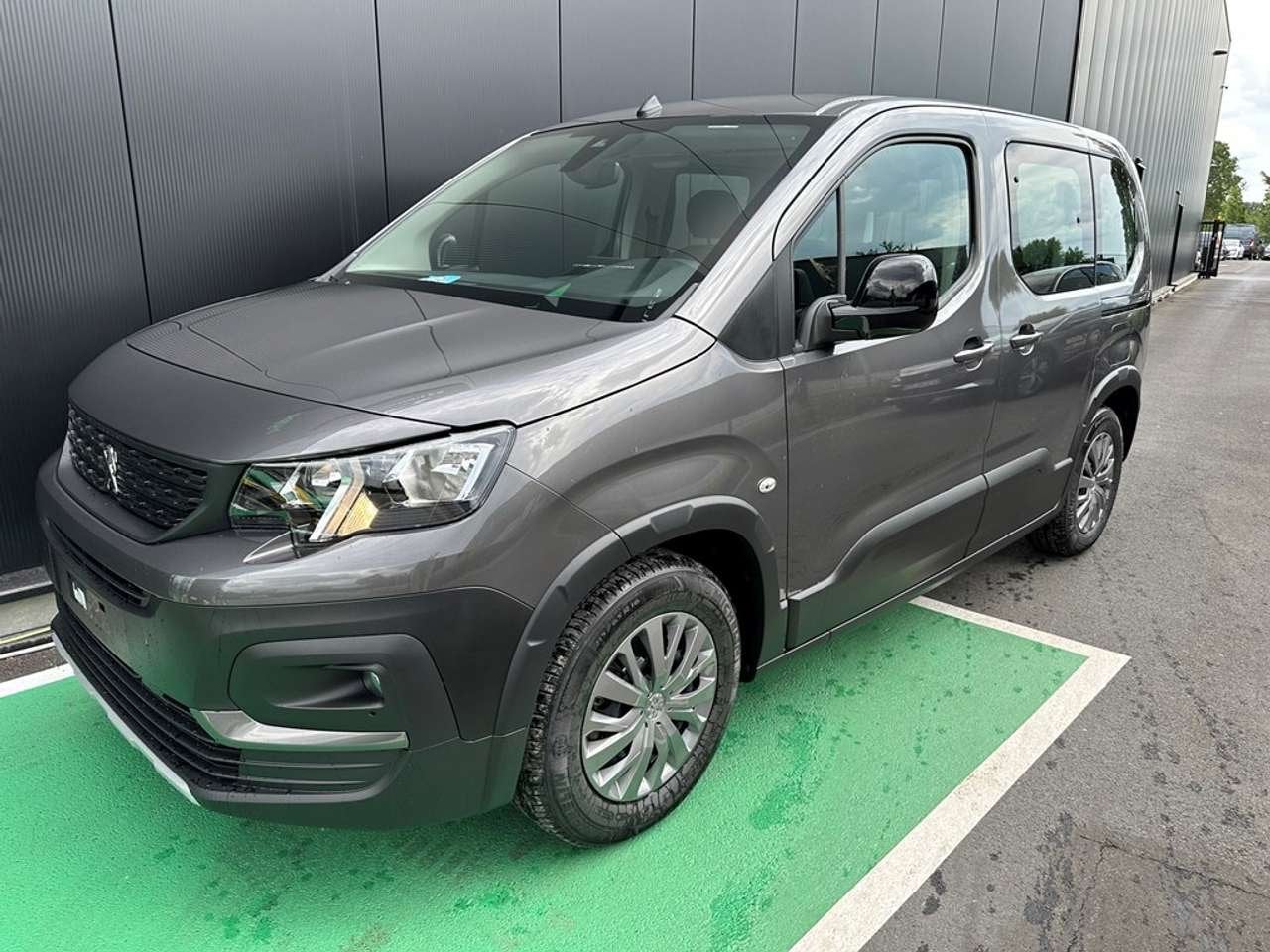 Peugeot Rifter Elektrisch *DEMO*, Autos, Peugeot, Entreprise, Autres modèles, ABS, Airbags, Air conditionné, Android Auto, Apple Carplay