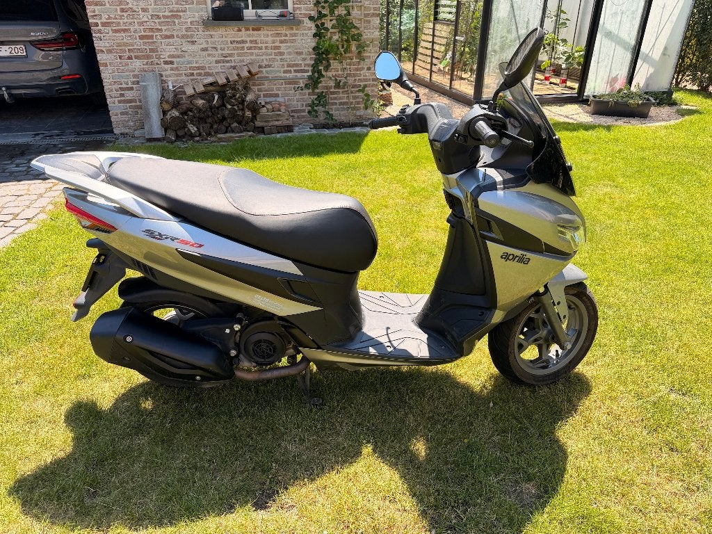 Scooters, Enlèvement, Utilisé, Aprilia