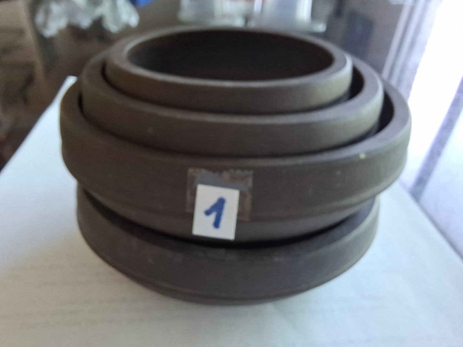 Pots à Bonsaï, Enlèvement