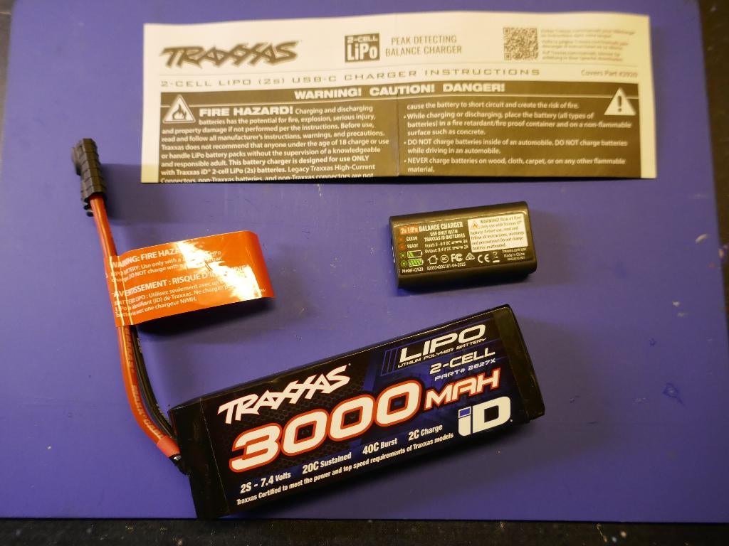 TRAXXAS POWER CELL LIPO 3000MAH 7.4V 2S 20C + charger, Hobby en Vrije tijd, Ophalen of Verzenden, Nieuw