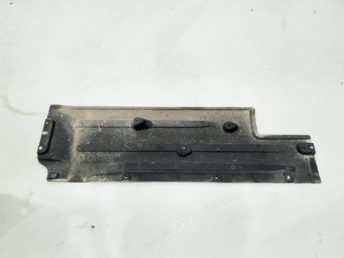 Plaque de protection sol d'un Lynk & Co 01, -, 3 mois de garantie, Utilisé, -