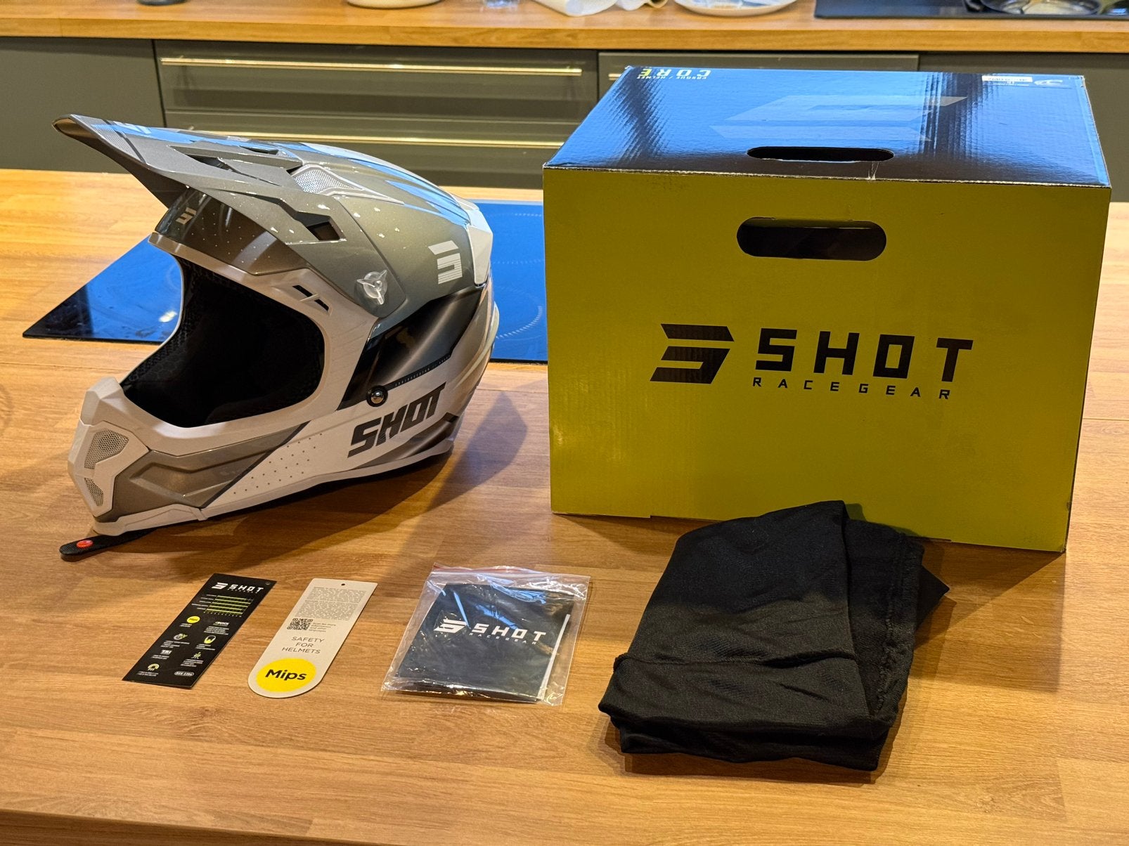 Casque cross Shot - taille L - Neuf, Motos, Autres marques, Casque off road, Enlèvement, Neuf, avec ticket