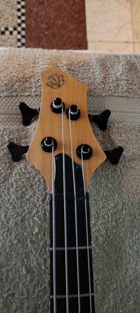 basse Ibanez BTB 550 (4 cordes), Musique & Instruments, Enlèvement, Utilisé, Électrique