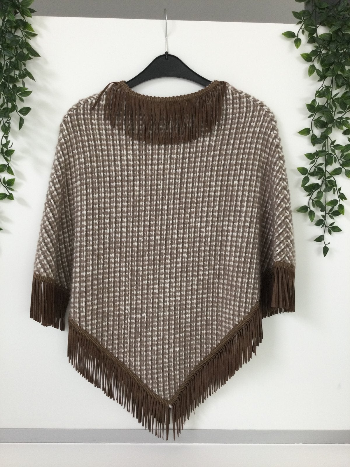 Bruine poncho Mucho Gusto maat TU, Kleding | Dames, Ophalen of Verzenden, Gedragen, Bruin