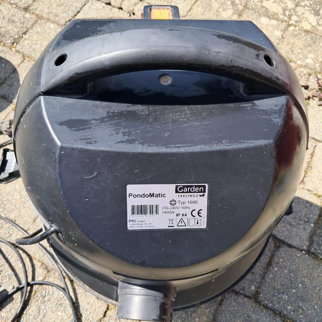 Vijverstofzuiger zwart  zie foto s, Ophalen, Vijverstofzuiger