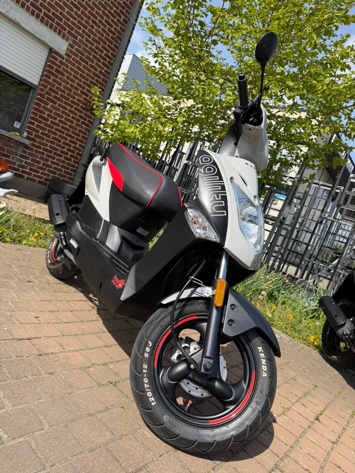 kymco klase A, Ophalen, Nieuw, Zadel, Kymco
