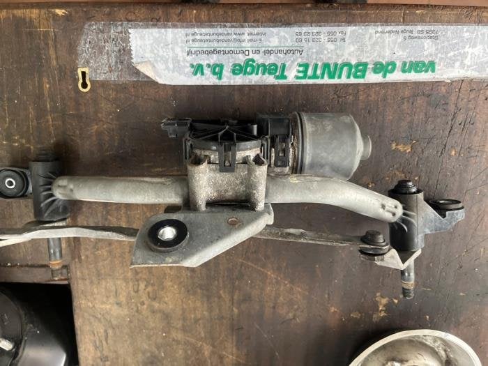 Ruitenwismotor + Mechaniek van een Renault Twingo, Gebruikt, -, Renault, -