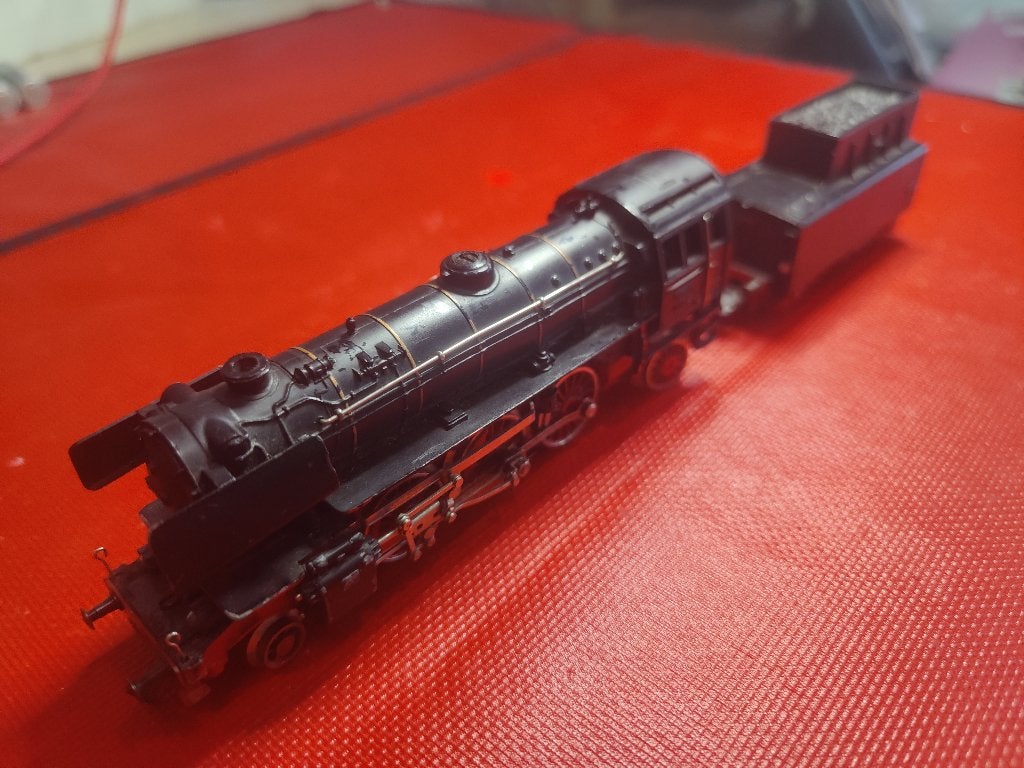 Locomotive vapeur Märklin DA 800 + tender DA 809, Analogique, Courant alternatif, Enlèvement, Utilisé