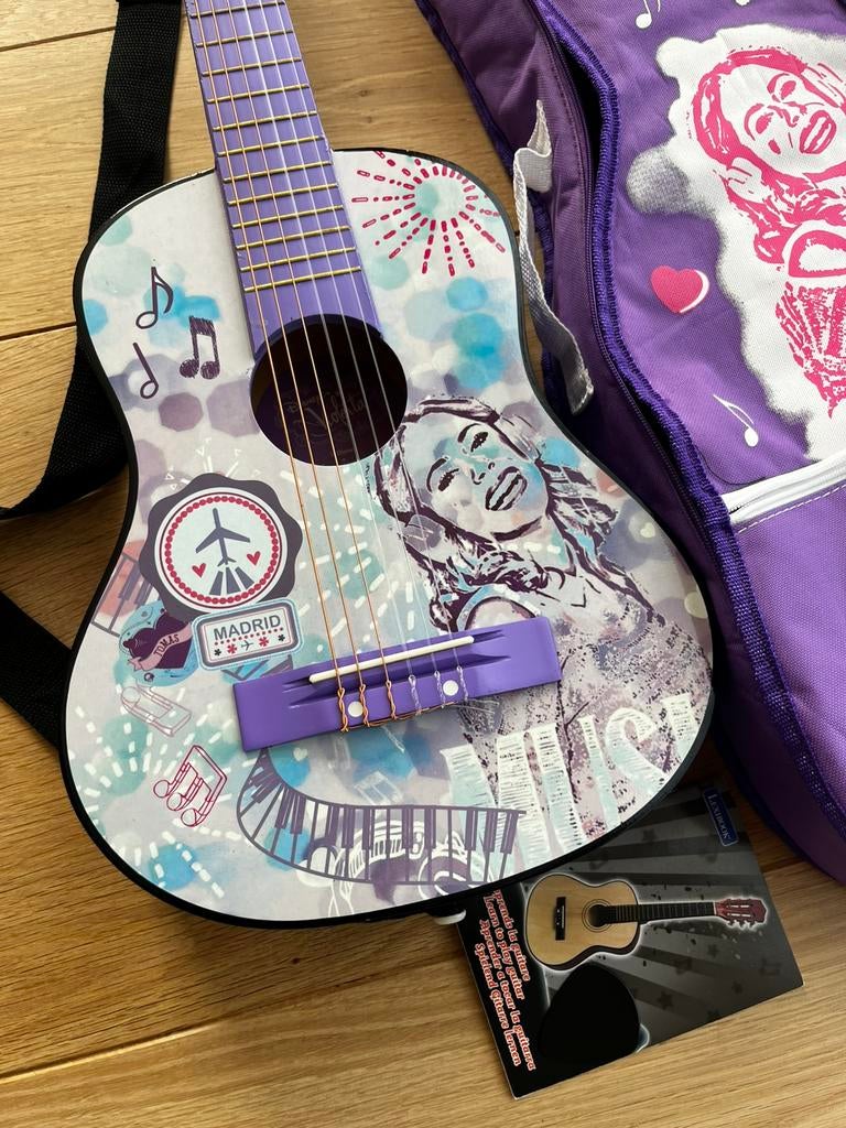 Kindergitaar met (rugzak), Muziek en Instrumenten, Ophalen, Gebruikt