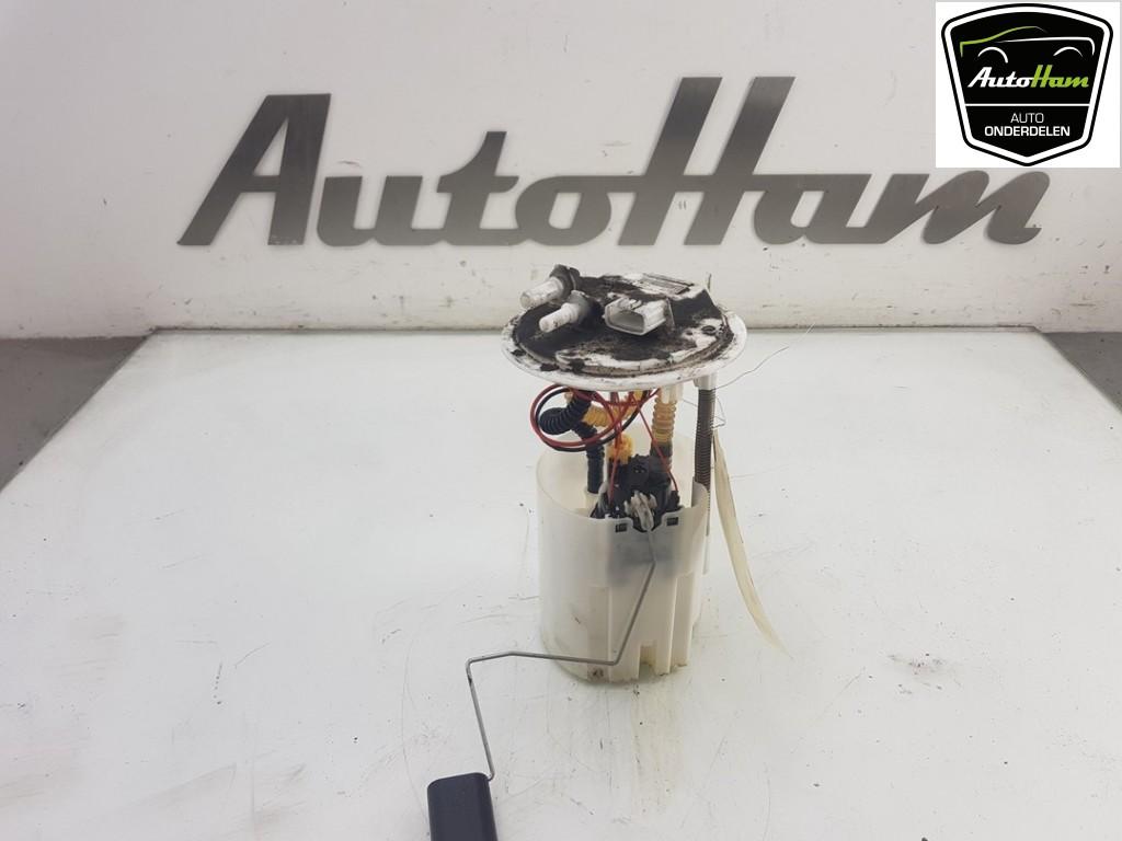 BRANDSTOFPOMP ELECT. Opel Vivaro (|172021036R|93868446|), Gebruikt, Opel