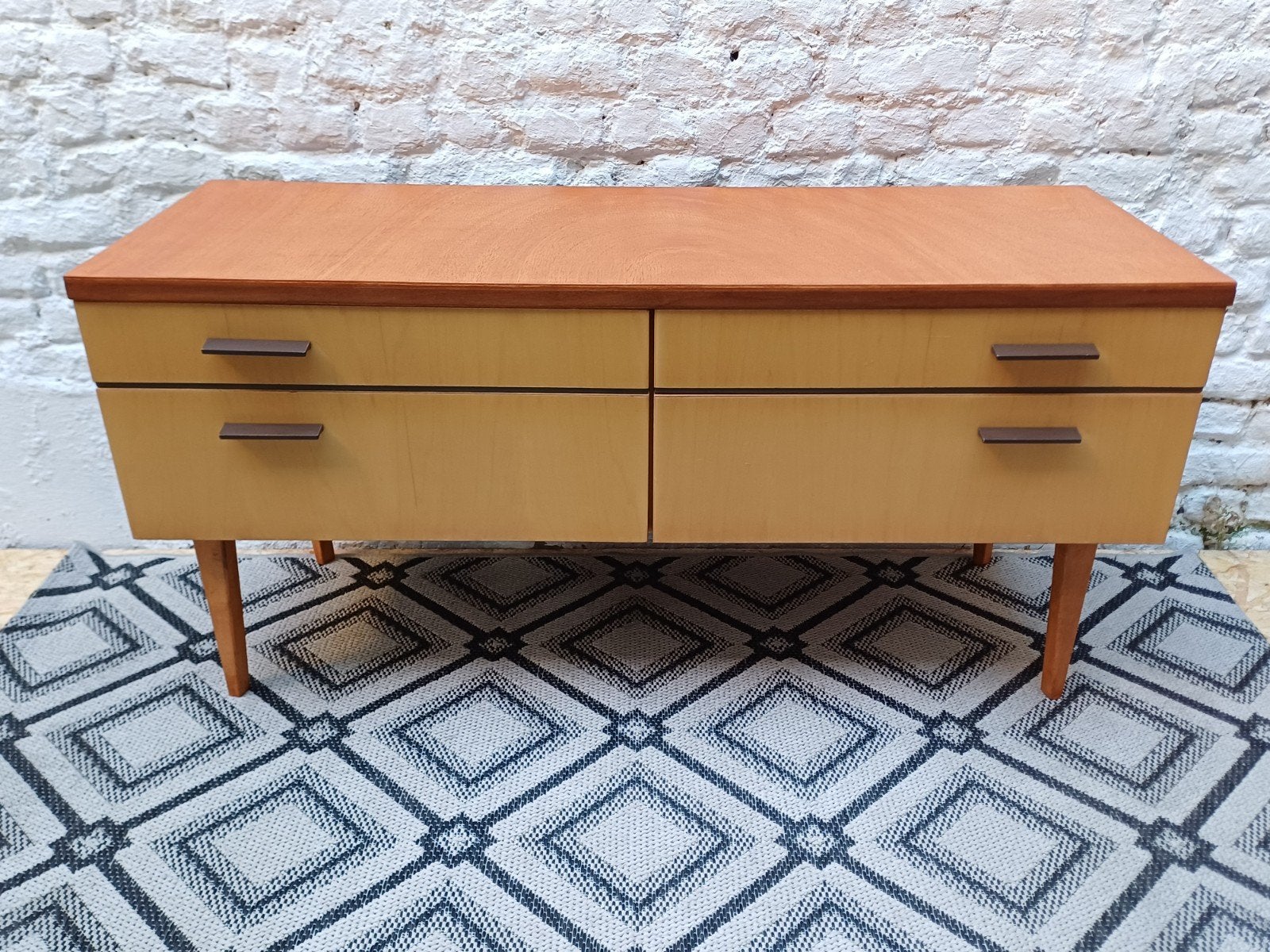 Lowboard/enfilade vintage Mid-century, Teck, Comme neuf, Enlèvement, Scandinave