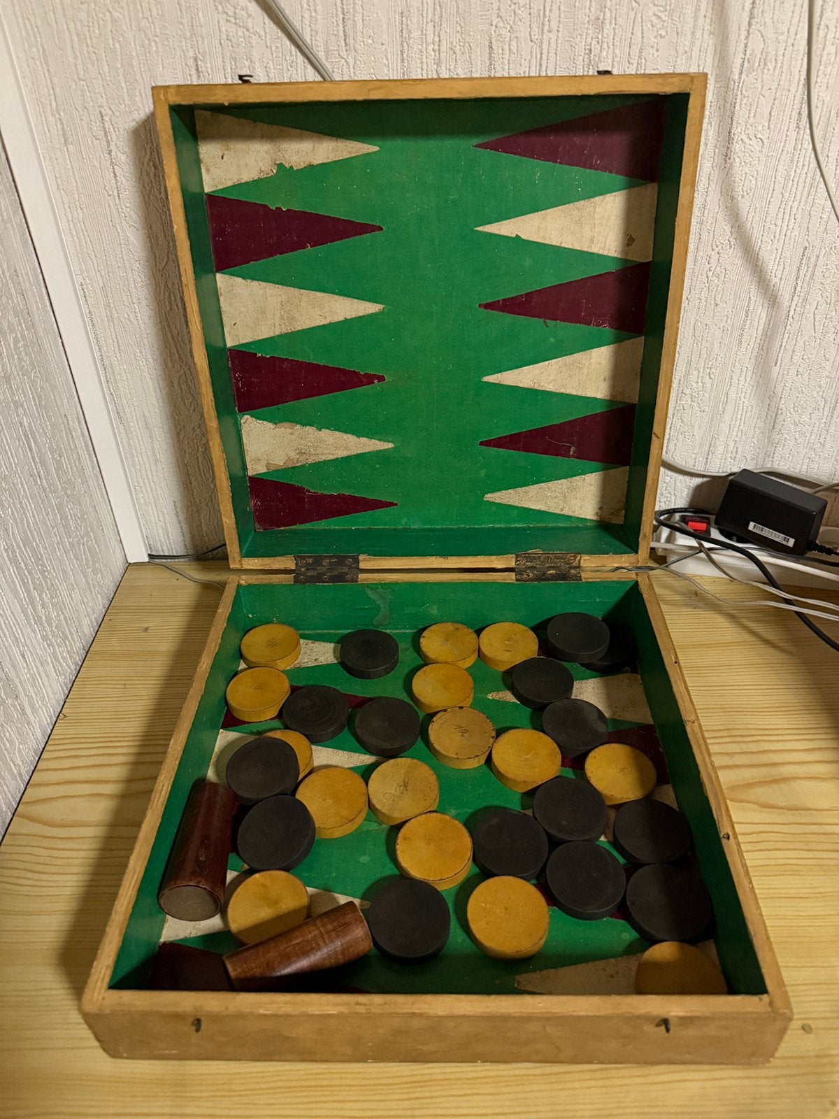 Jeu de backgammon en bois, Antiquités & Art, Enlèvement