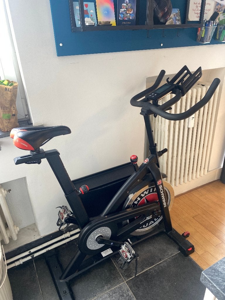 vélo de spinning, Vélo de spinning, Jambes, Comme neuf, Enlèvement