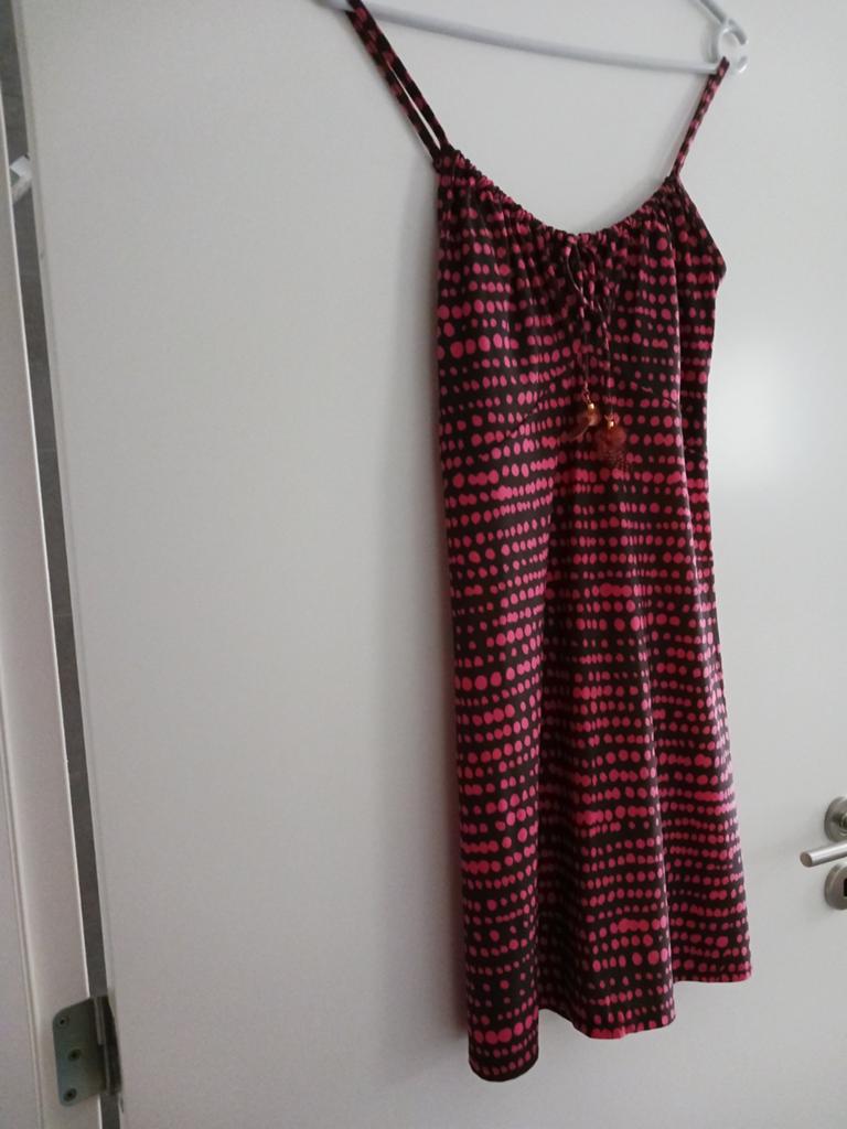 Strandkleed net als nieuw te koop.M 38, Kleding | Dames, Badmode en Zwemkleding, Ophalen, Zo goed als nieuw, Overige typen