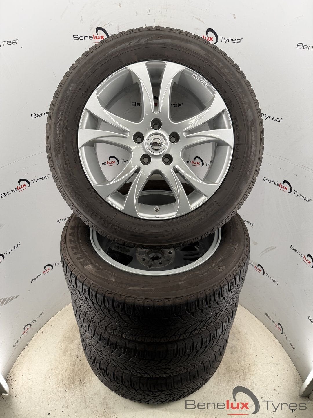 Nissan Qashqai Xtrail Juke Leaf Murano NV300 Fuga X-trail GT, Auto-onderdelen, Banden en Velgen, -, -, Banden en Velgen, 17 inch