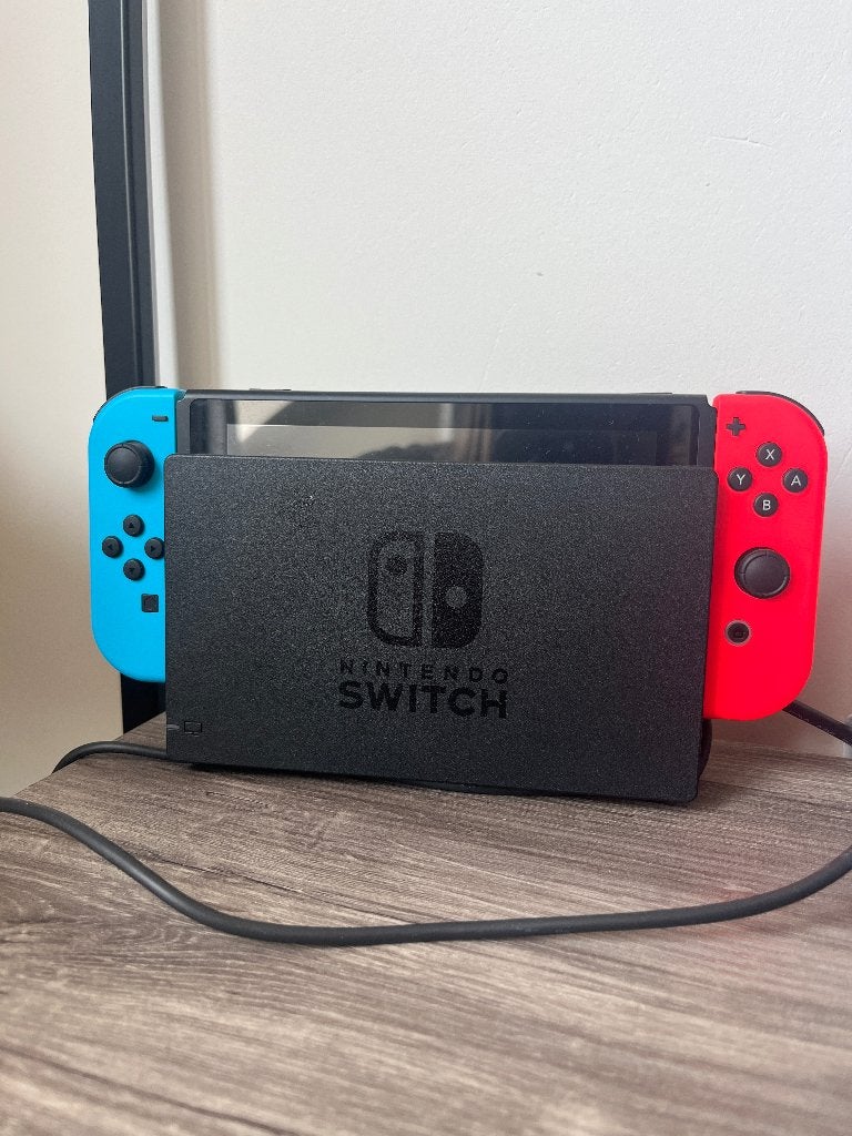Nintendo Switch met spelletjes, Consoles de jeu & Jeux vidéo, Jeux | Nintendo Switch, Enlèvement ou Envoi, Comme neuf, Musique