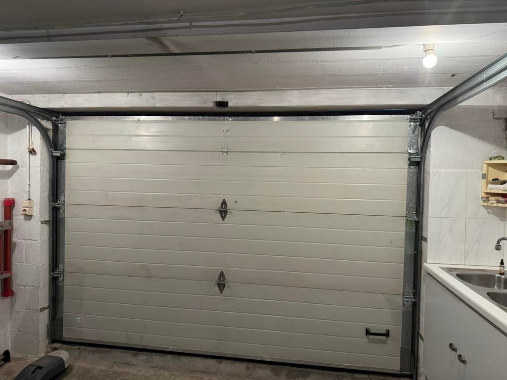 Garage poort 3 m breed onmiddellijk beschikbaar