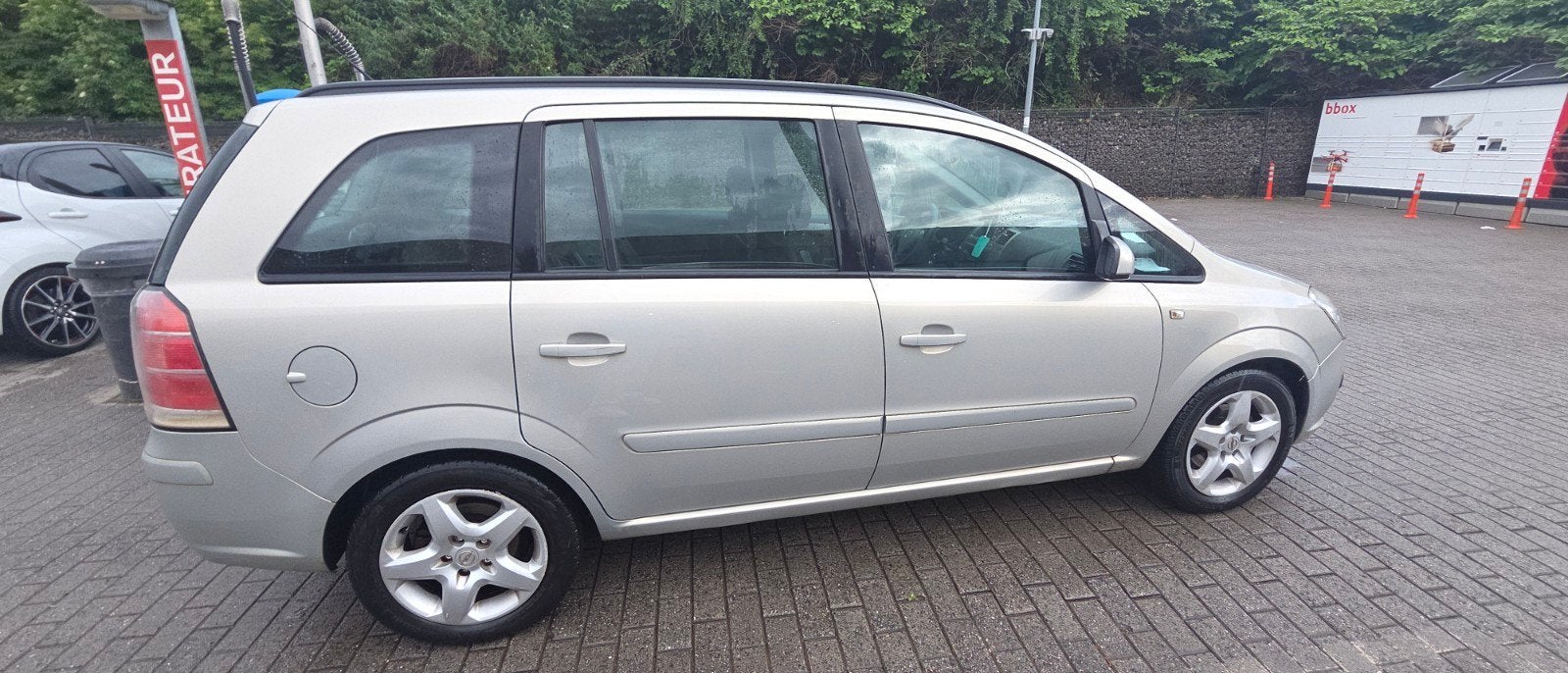 Opel zafira 1.6 essence 2007, Autos, Particulier, Essence, Achat